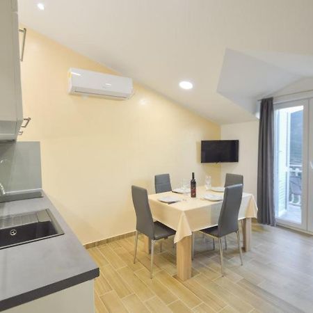 Apartment Ivana I Martina Grebaštica Екстериор снимка